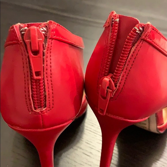 Signature by ShoeDazzle Aracely red heels pumps - Picture 12 of 15